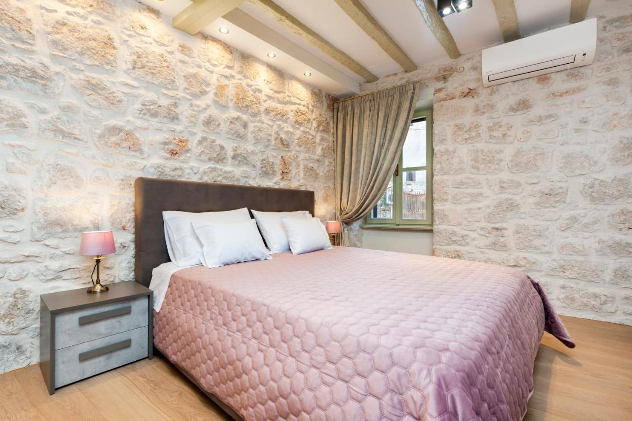 Dc II Downtown Apartment Rovinj Extérieur photo