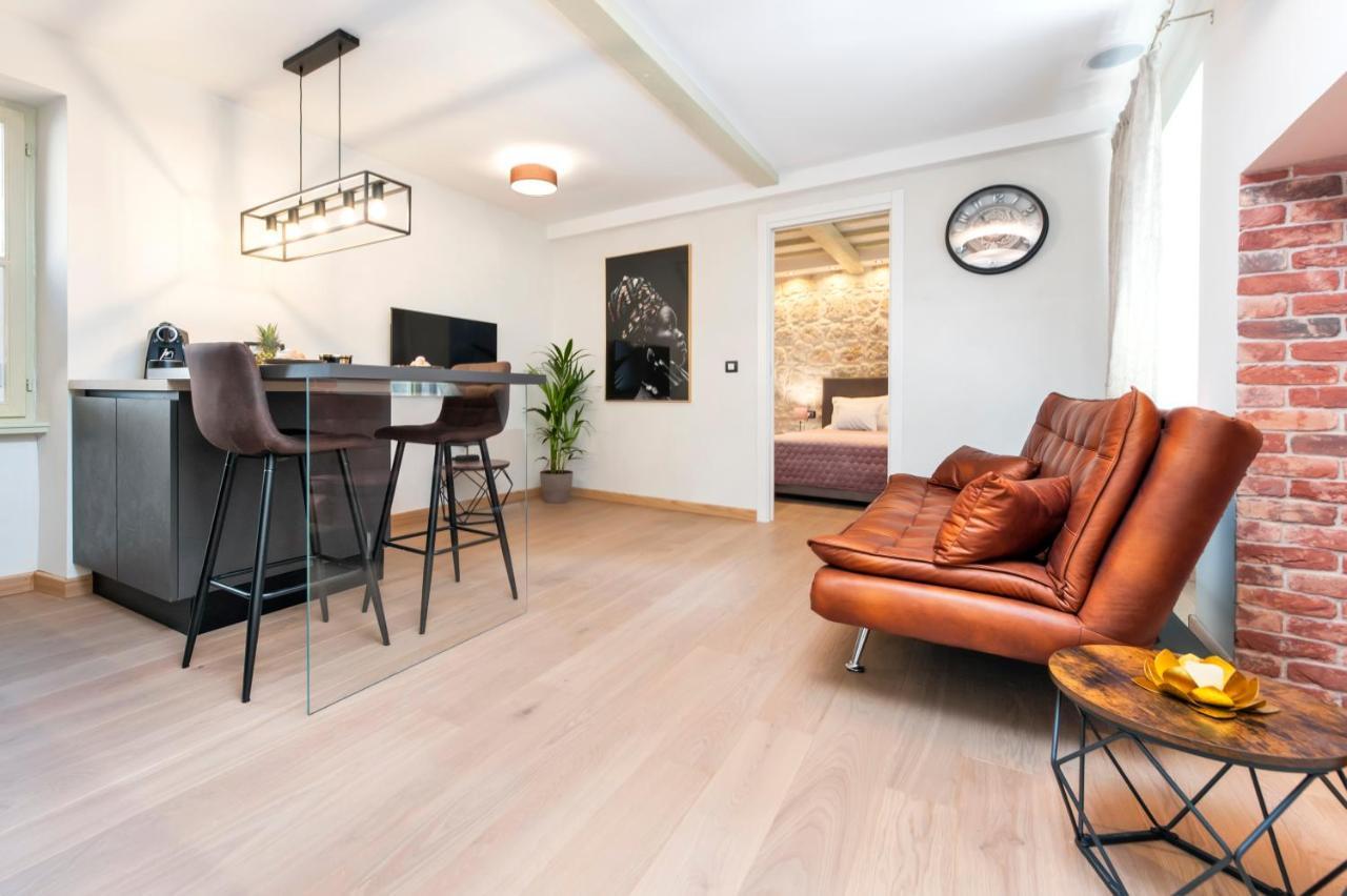Dc II Downtown Apartment Rovinj Extérieur photo