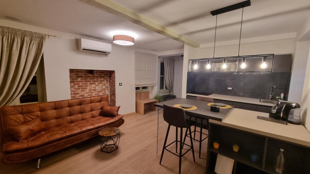 Dc II Downtown Apartment Rovinj Extérieur photo